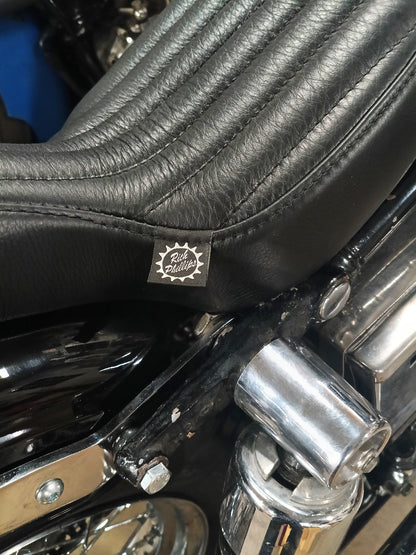 Swing arm chopper cobra seat Black Leather Front to Back Pleates for Panhead and Shovelhead frames