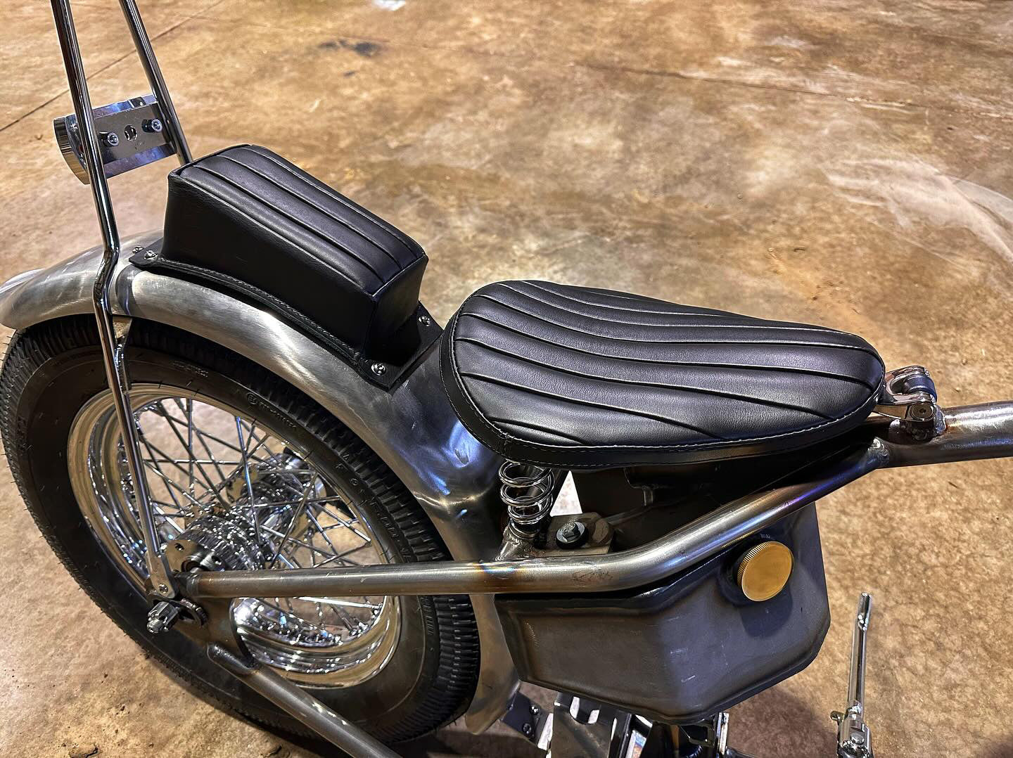 Bates style spring solo tuck and roll seat