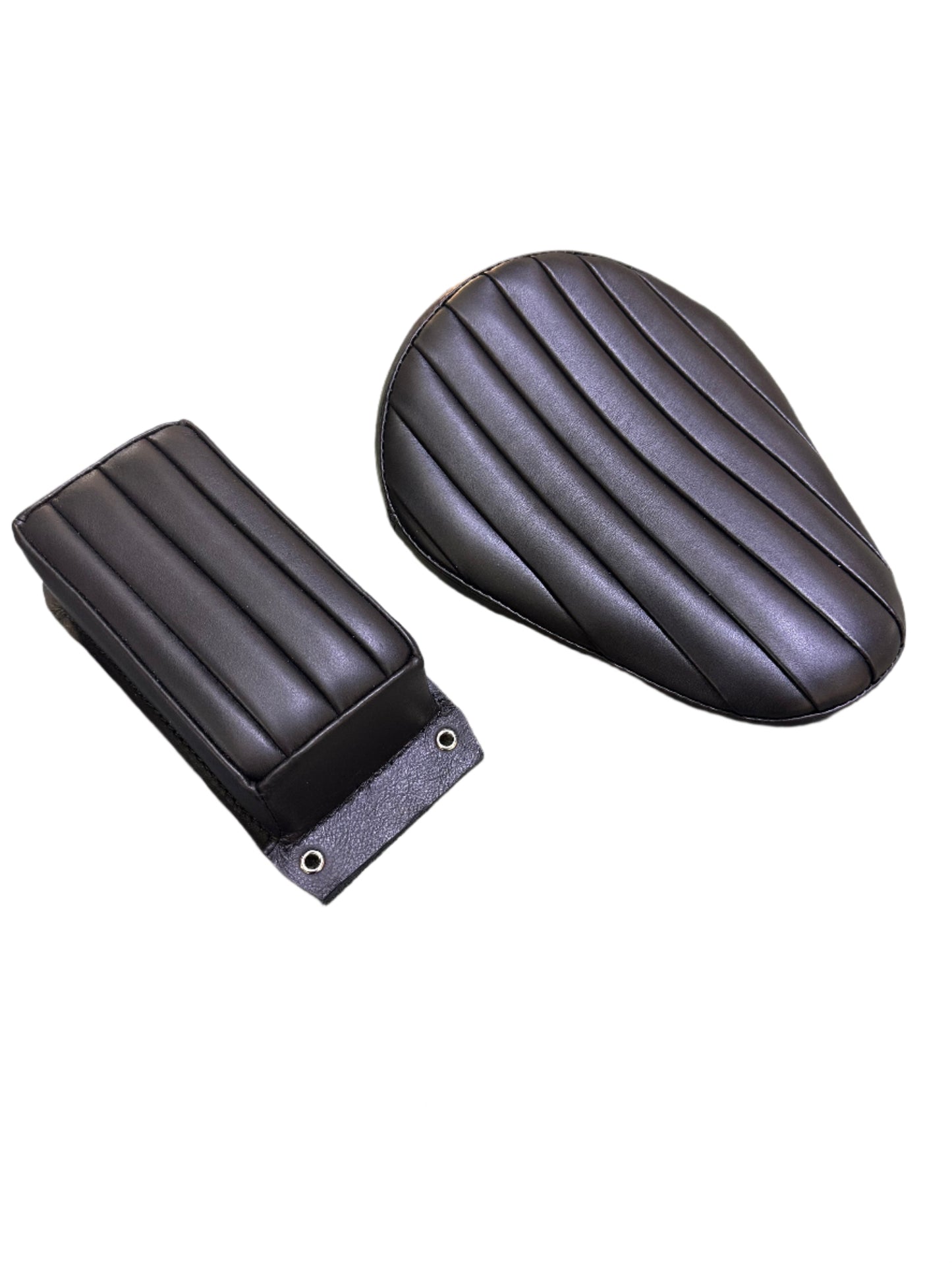 Bates style spring solo tuck and roll seat