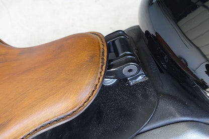 Indian Scout Gel Tan Tractor Seat and Kit 2015 & Up