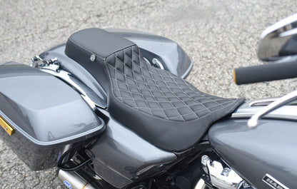 08-22 Harley Davidson Touring seat Standard Foam